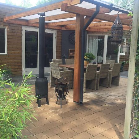 Rumah Kita, Bungalow Met 2 Slaapkamers In Het Mooie Drenthe Erm Esterno foto